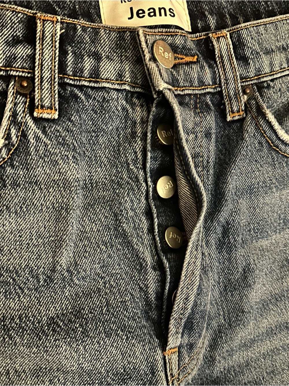 Reformation Dixie High Rise Jean Short - Picture 6 of 7